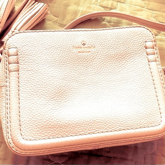 Kate Spade Purse Leather Light Beige ..Looks new REAL KATE SPADE Purse - Picture 3 of 10